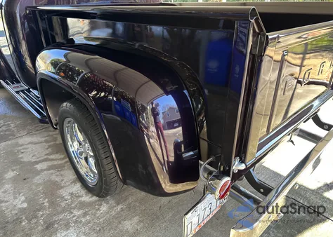 1955 Ford F100 from USA, damaged, VIN 110V5A29975